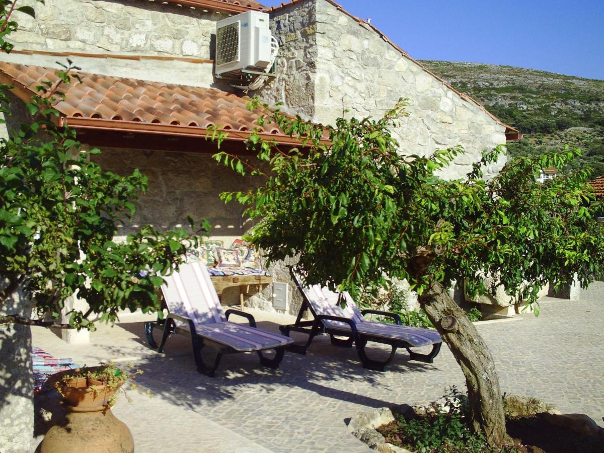 Retiro Da Avo Lidia - Turismo Rural Mendiga Exterior photo